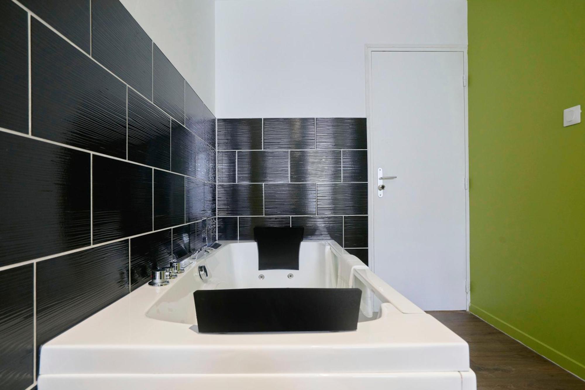 Ng Prestige - Lille L Roubaix Trichon - Balneo - Netflix - Wifi Appartement Buitenkant foto
